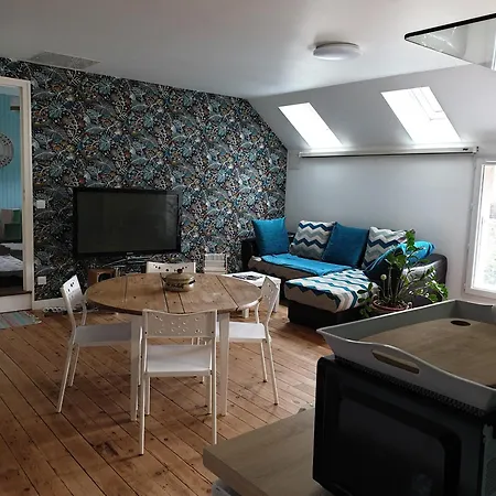 L 'Appartement Du Rocher Château-du-Loir Esterno foto